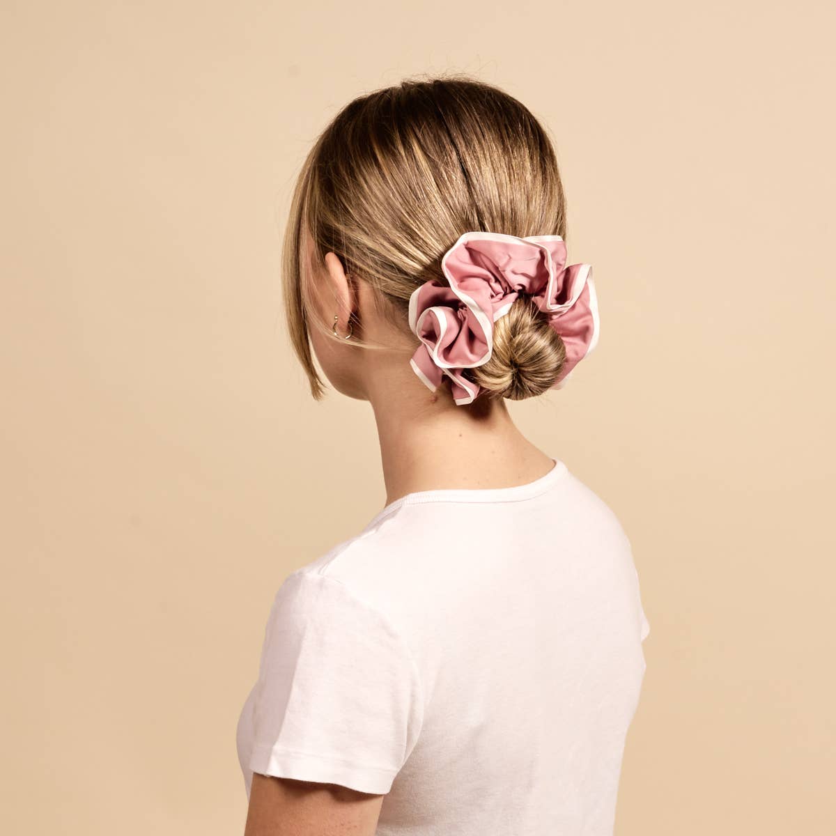 Ruffle Up Scrunchie–Rose