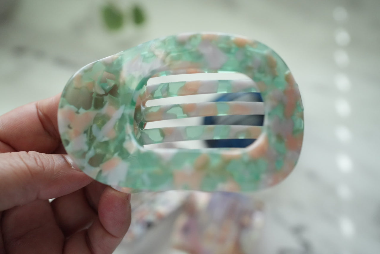 Flat Hair Clip Claw Tortoise Green and Pink Hollow