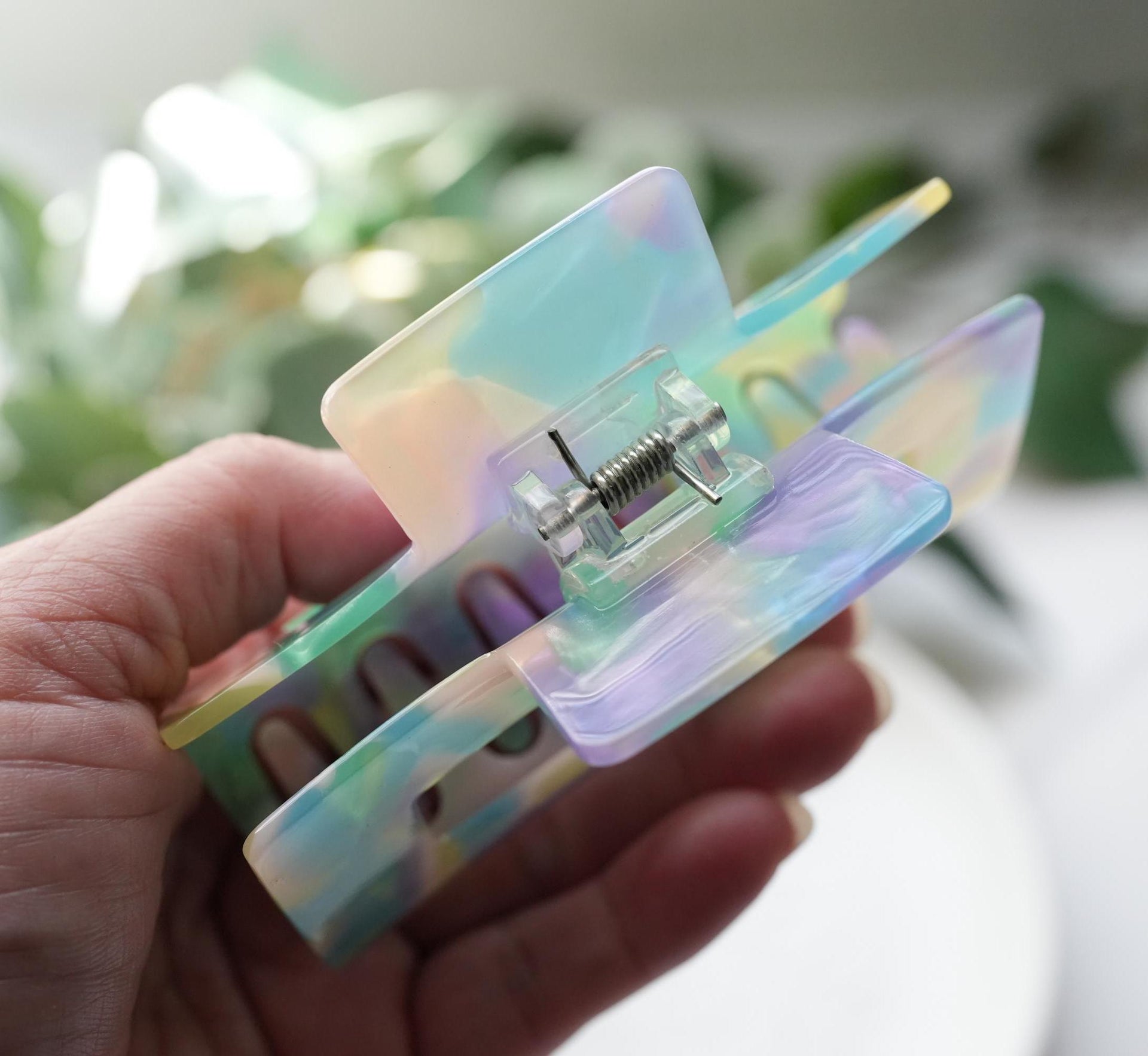 Large acetate Hair Clip Claw