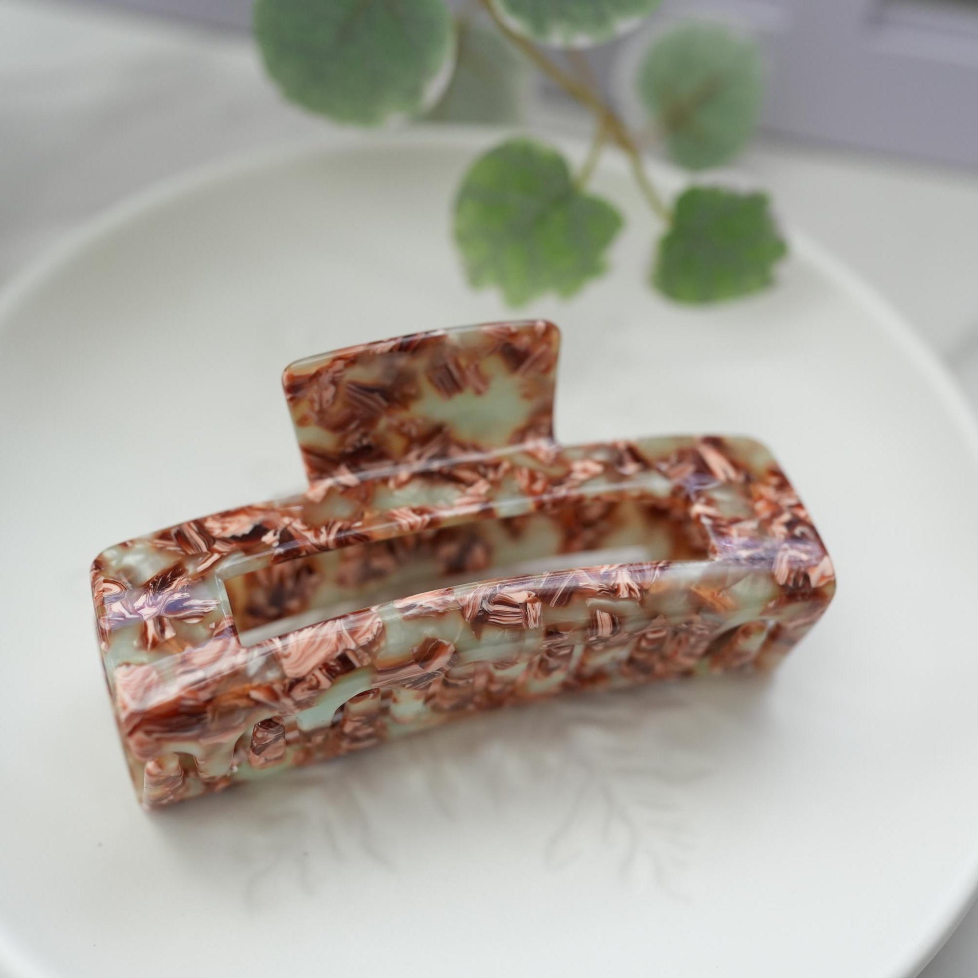 Large acetate Hair Clip Claw