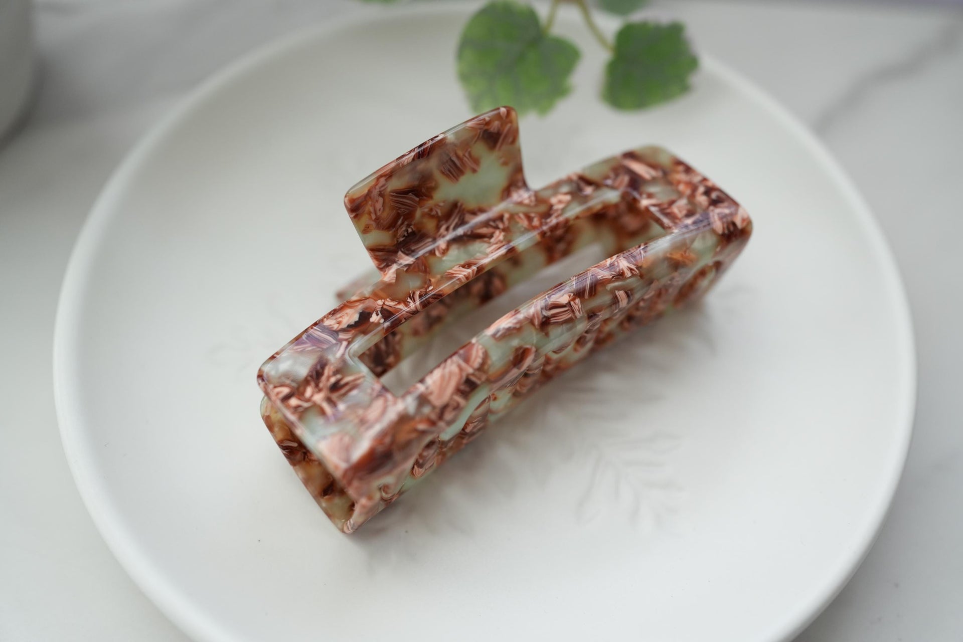 Large acetate Hair Clip Claw